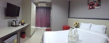 Avenue Residence Nakhon Si Thammarat Exterior foto